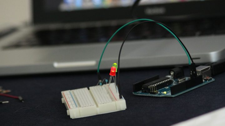 BASCOM AVR – programowanie mikrokontrolerów i konfiguracja środowiska