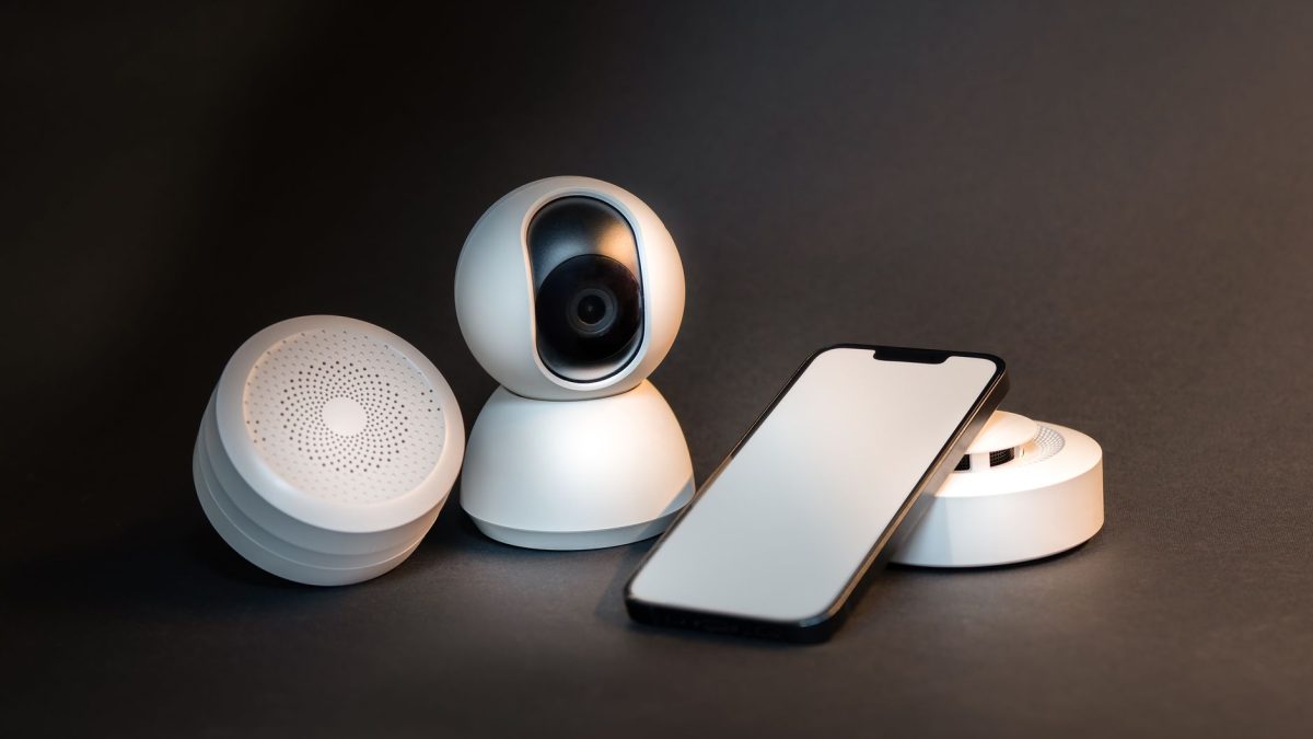 Smart Life i Home Assistant – integracja urządzeń oraz tworzenie automatyzacji